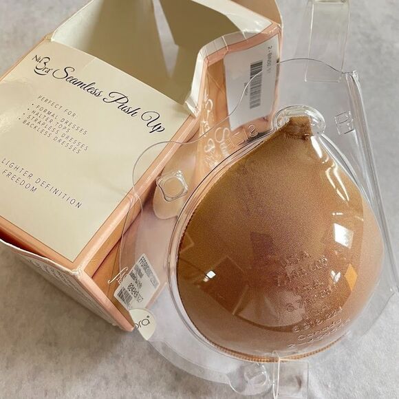 Fashion Forms Nubra Seamless Push Up Bra in Mocha Womens Size A NEW! Damaged Box - Picture 4 of 11